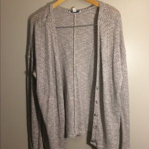 Perfect staple cardigan